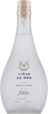 Envio grátis | Pisco Viñas de Oro Peru Garrafa Medium 50 cl Anis, Mosto Verde