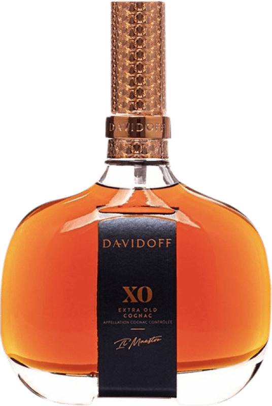Envio grátis | Conhaque Cognac Davidoff XO Extra Old — Extra Velho A.O.C. Cognac França 70 cl
