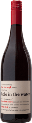 Konrad Hole in the Water Pinot Noir — Пино Нуар Marlborough 75 cl