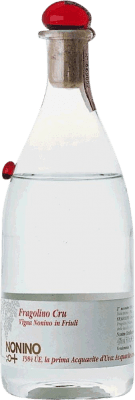 108,95 € | Grappa Nonino Ùe di Vigna Cru D.O.C. Friuli Friuli-Venezia Giulia Itália Fragola Garrafa Medium 50 cl Fragolino