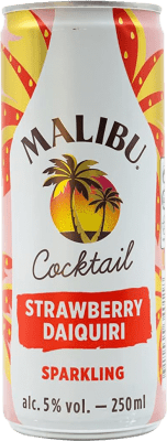 Ром Коробка из 12 единиц Malibu Strawberry Daiquiri Sparkling Маленькая бутылка 25 cl