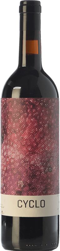 38,95 € | 红酒 Finca Torremilanos Cyclo 岁 D.O. Ribera del Duero 卡斯蒂利亚莱昂 西班牙 Tempranillo, Grenache, Tempranillo White 75 cl