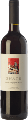 Бесплатная доставка | Красное вино Enate Cabernet Sauvignon-Merlot Молодой D.O. Somontano Арагон Испания Merlot, Cabernet Sauvignon 75 cl