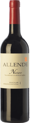 Allende Nature 年轻的