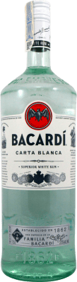 朗姆酒 Bacardí Carta Blanca 特别的瓶子 1,5 L