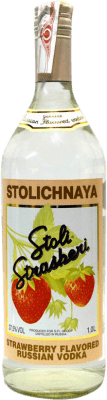 Водка Stolichnaya Stoli Strasberi 1 L Strawberry — Клубника