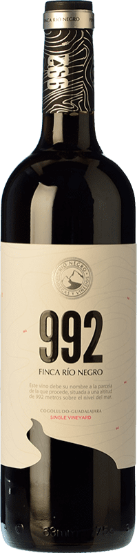 Envío gratis | Vino tinto Finca Río Negro 992 I.G.P. Vino de la Tierra de Castilla Castilla la Mancha España Tempranillo, Syrah 75 cl