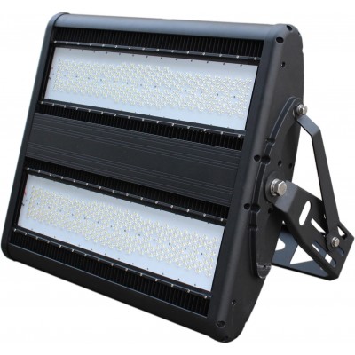 3 611,95 € Free Shipping | Flood and spotlight 1000W 5000K Neutral light. 88×70 cm. High power industrial lighting. CREE LED. Meanwell transformer Warehouse, public space and facilities. Cast aluminum and tempered glass. Black Color
