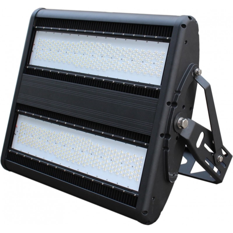 3 668,95 € Free Shipping | Flood and spotlight 1000W 5000K Neutral light. 88×70 cm. High power industrial lighting. CREE LED. Meanwell transformer Cast aluminum and tempered glass. Black Color