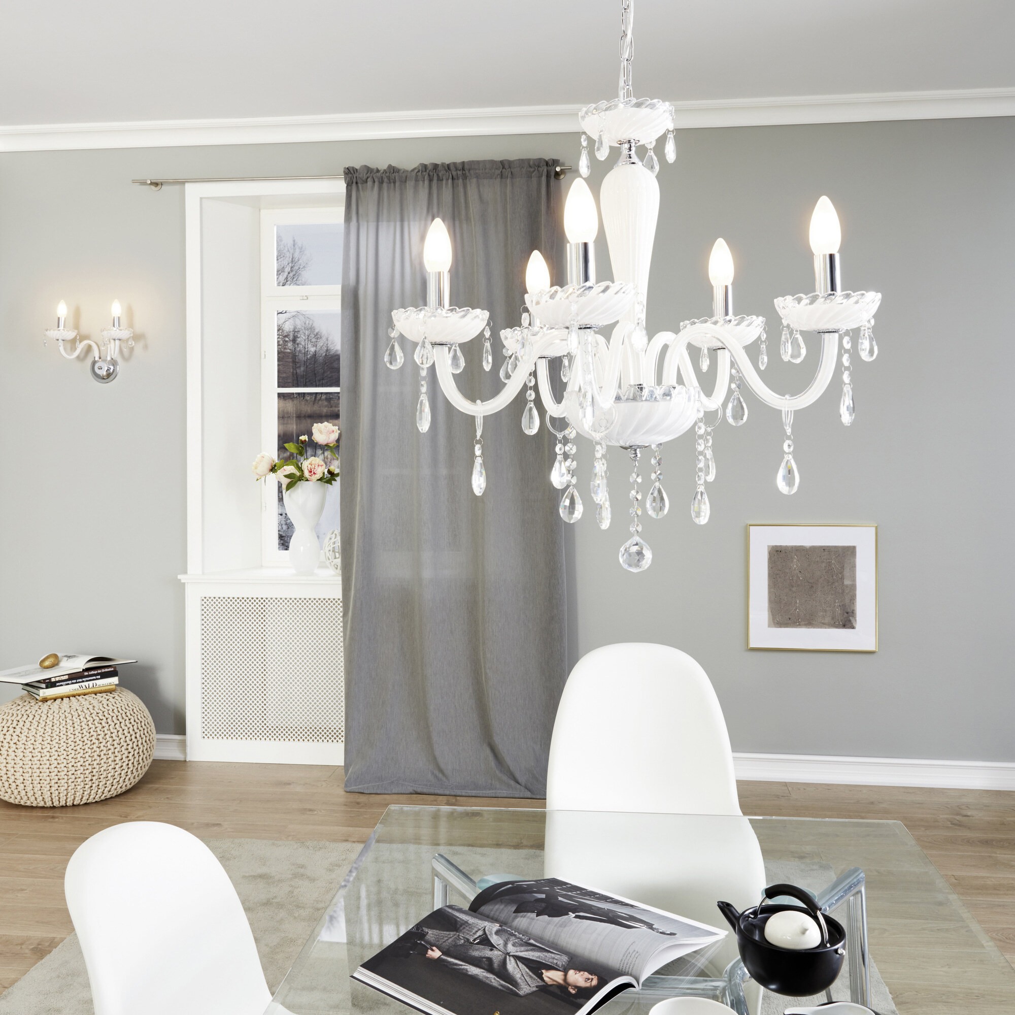 329,95 € Free Shipping | Chandelier Eglo Carpento 200W Ø 59 cm. Steel and glass. White, plated chrome and silver Color