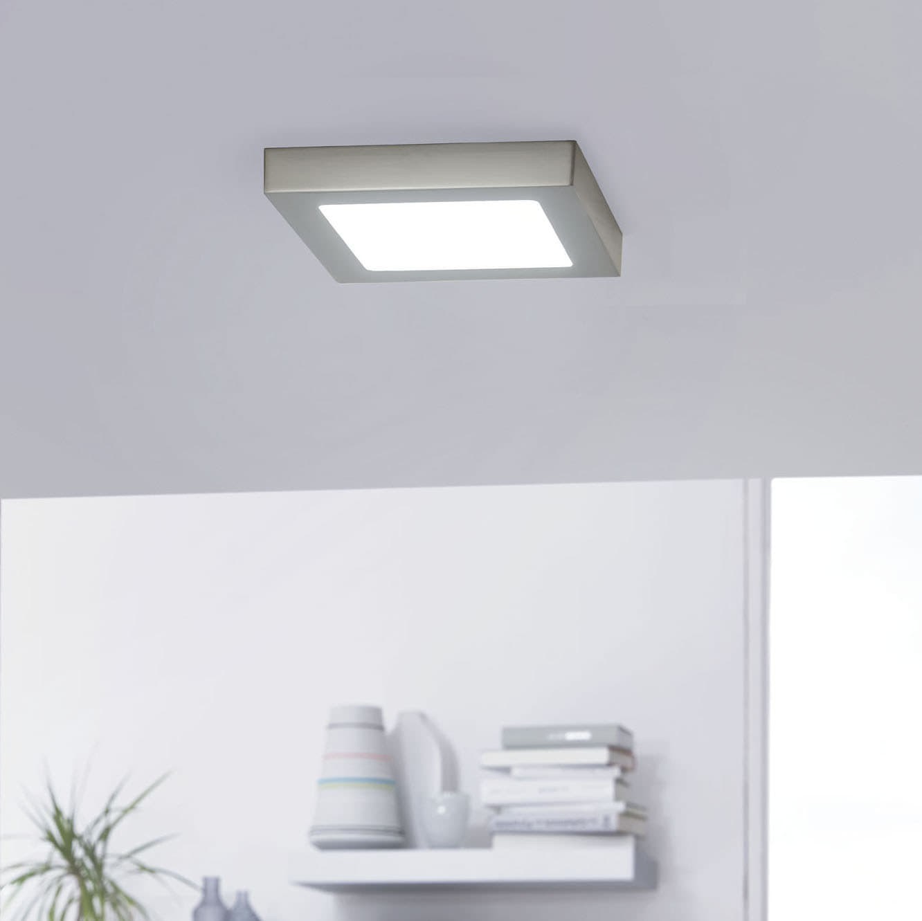 49,95 € Spedizione Gratuita | Plafoniera da interno Eglo Fueva C 15.5W 2700K Luce molto calda. 23×23 cm. Metallo e plastica. Colore bianca, nichel e nichel opaco