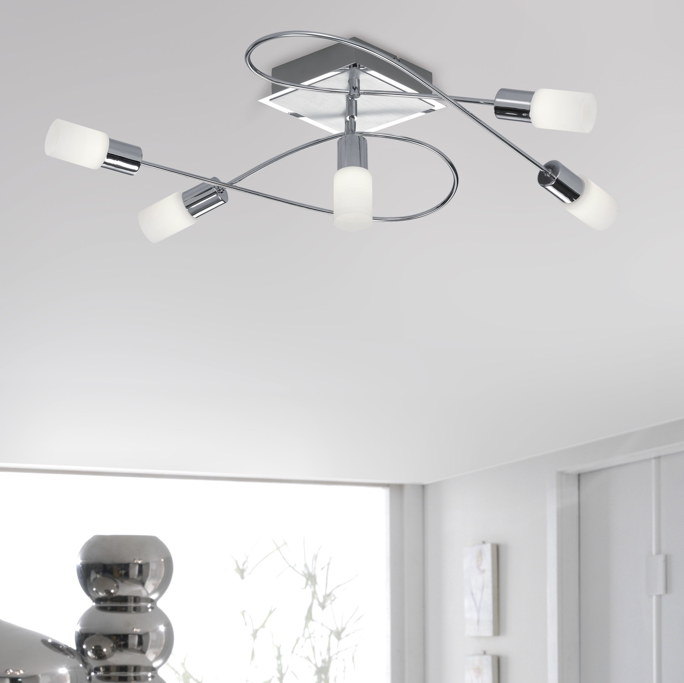 179,95 € Spedizione Gratuita | Lampadario Trio Clapton 4.5W 3000K Luce calda. 70×50 cm. LED integrato Metallo. Colore cromato