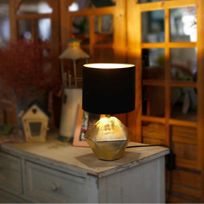 15,95 € Free Shipping | Table lamp 40W 25×15 cm. Ceramic. Golden and black Color