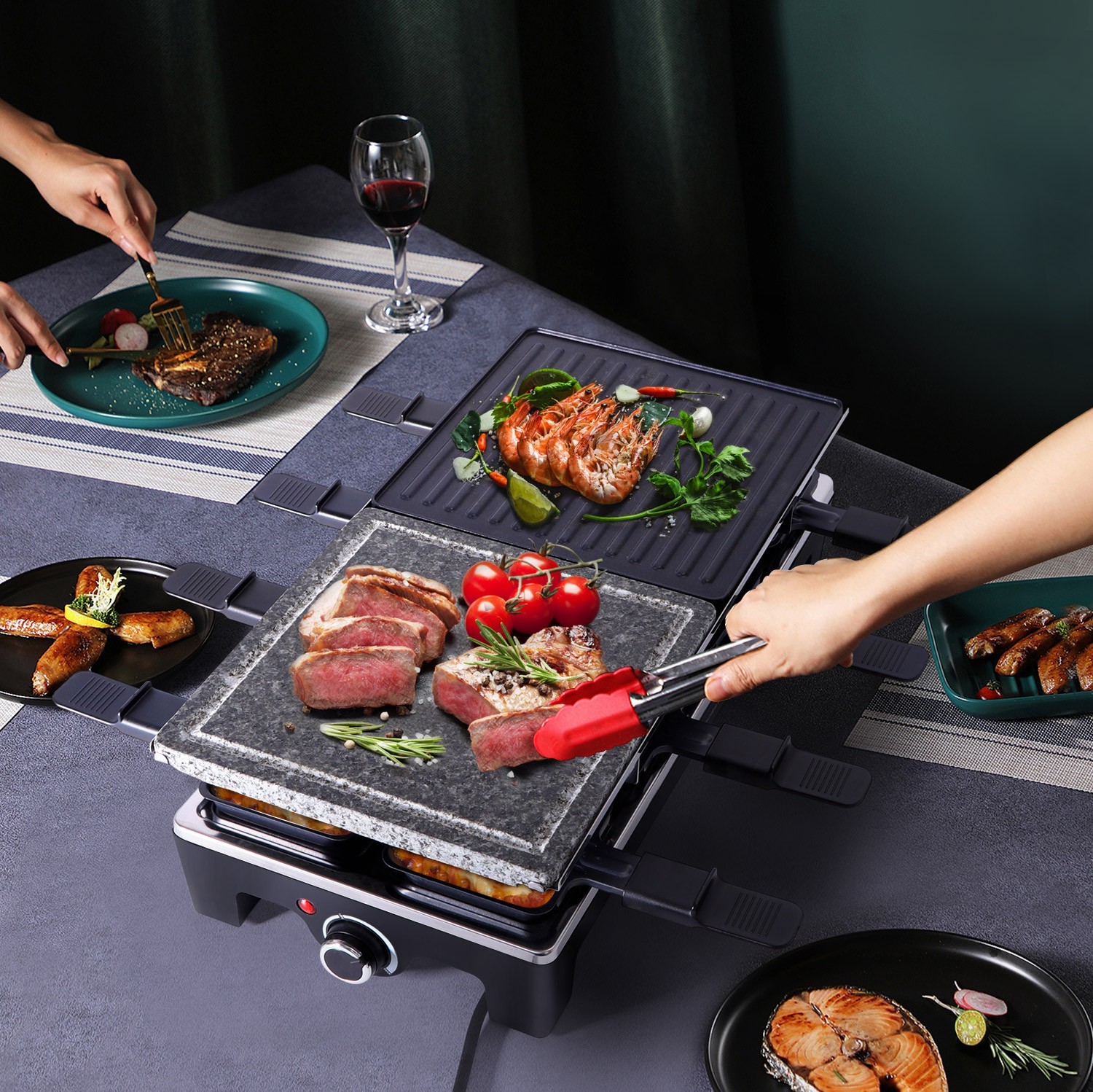 72,95 € Spedizione Gratuita | Elettrodomestico da cucina Aigostar 1500W 48×23 cm. Raclette Alluminio. Colore nero