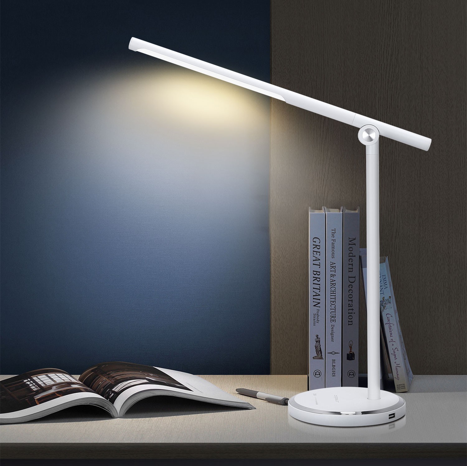 29,95 € Spedizione Gratuita | Lampada da scrivania Aigostar 8W 40×38 cm. Lampada da tavolo a LED. lampada pieghevole Alluminio. Colore bianca