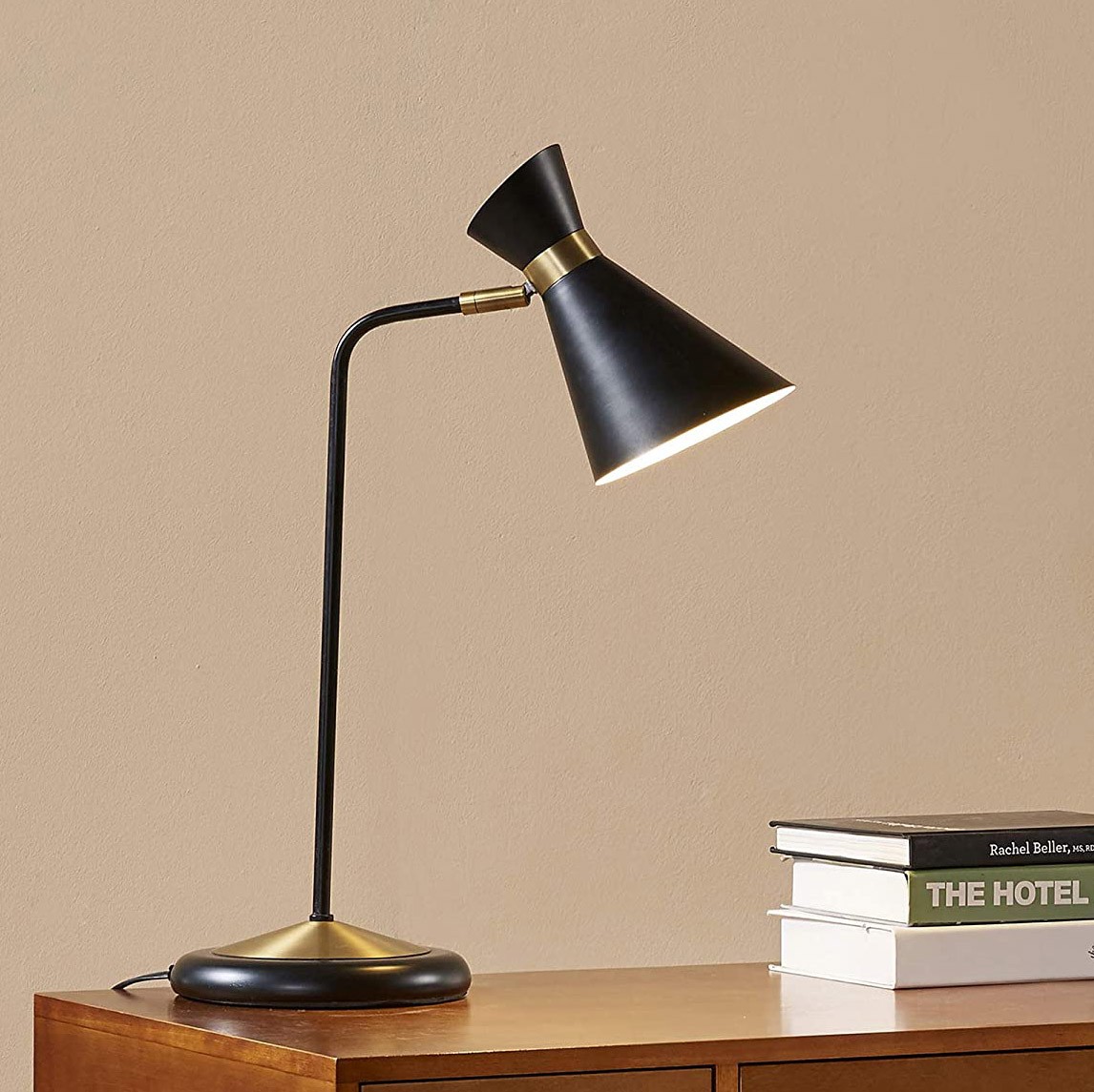 106,95 € Envio grátis | Lampada de escritorio 40W 58×41 cm. Metais. Cor preto