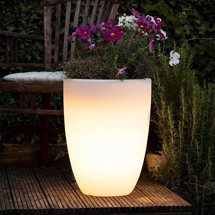 157,95 € Free Shipping | Outdoor lamp 9W 39×39 cm. Pmma. White Color